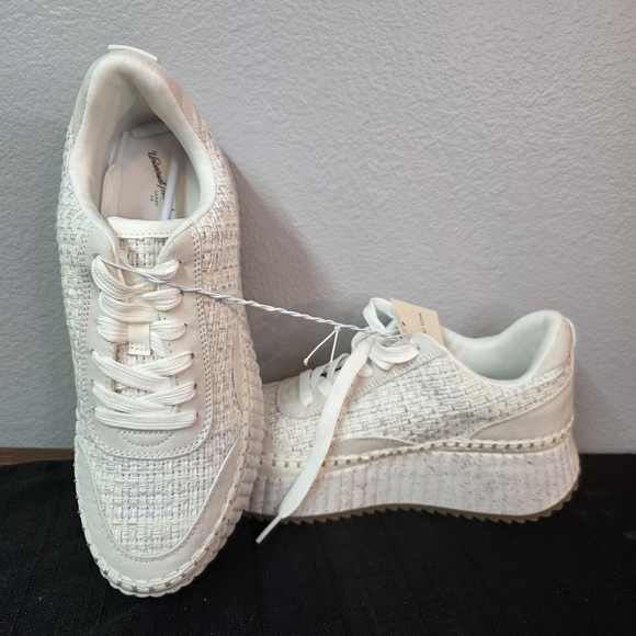 Universal Thread Cream Platform Sneakers NWT 8.5 - Picture 2 of 11